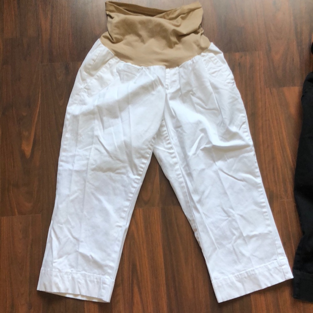 Maternity capris